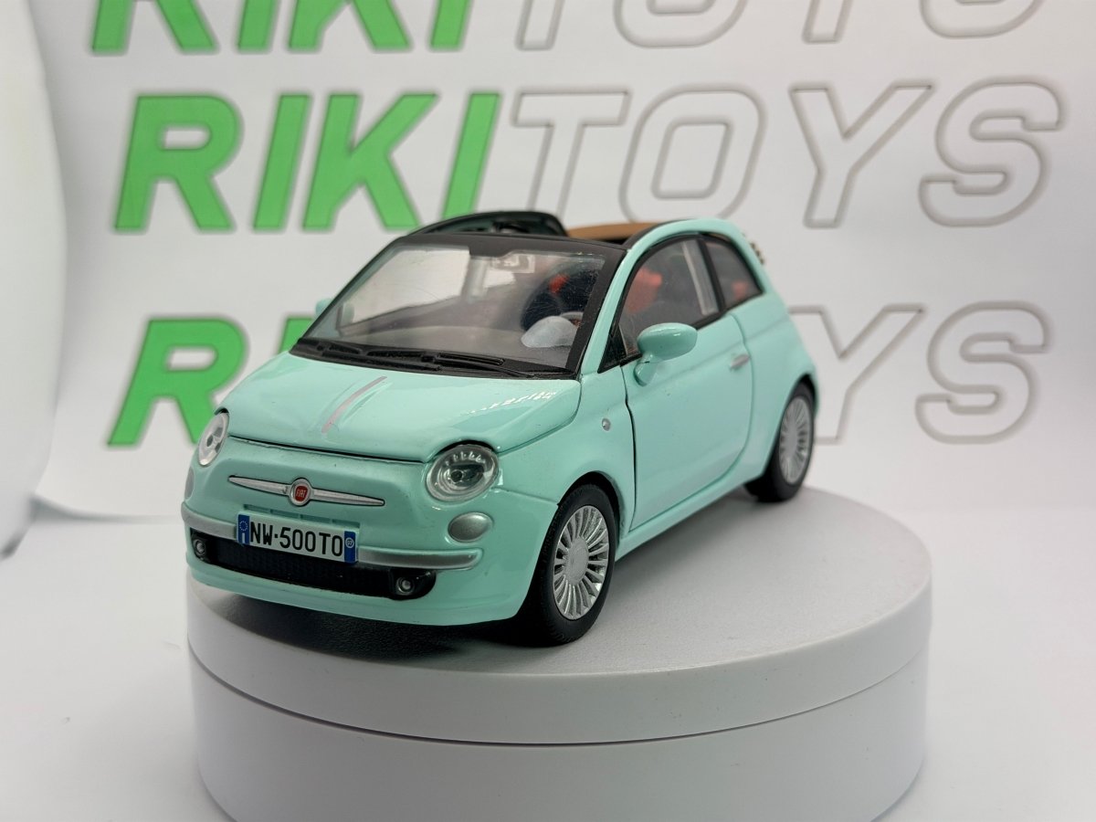 Fiat 500 C Motor Max 1/24 Tiffany 2009 - RikiToys - Motor Max