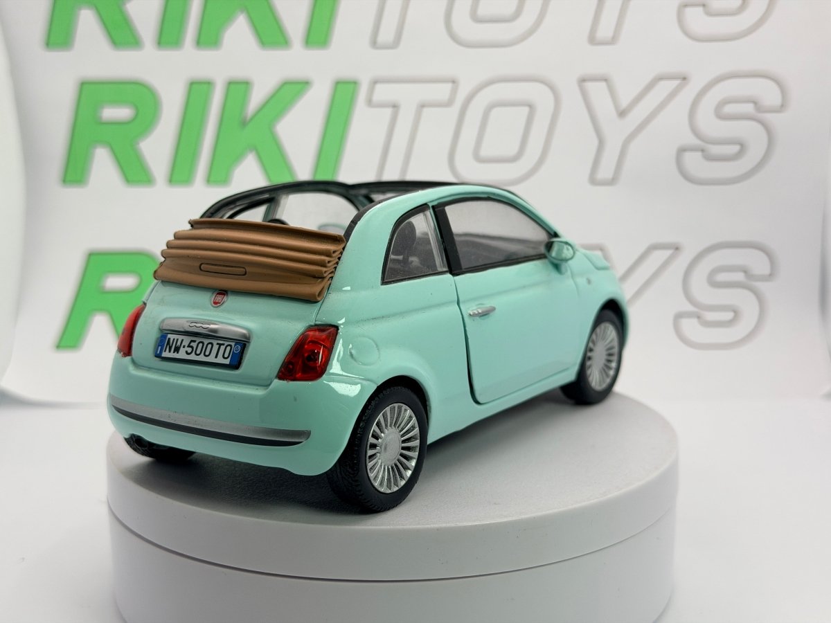 Fiat 500 C Motor Max 1/24 Tiffany 2009 - RikiToys - Motor Max