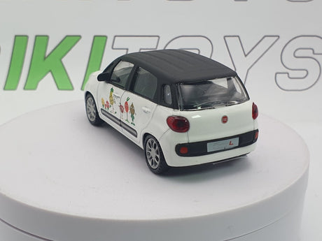 Fiat 500 L Mondo Motors 1/43 Bianco 2012 - RikiToys - Mondo Motors