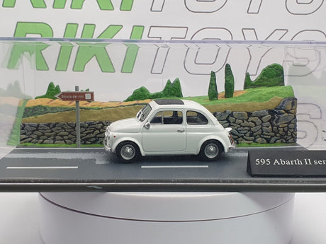 Fiat 595 Abarth Universal Hobbies 1/43 Bianco - RikiToys - Universal Hobbies