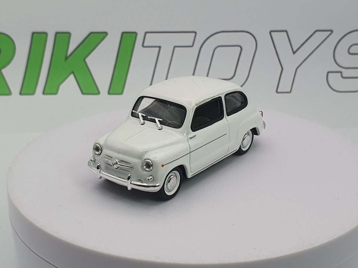 Fiat 600 Solido 1/43 Bianco 1959 - RikiToys - Solido#