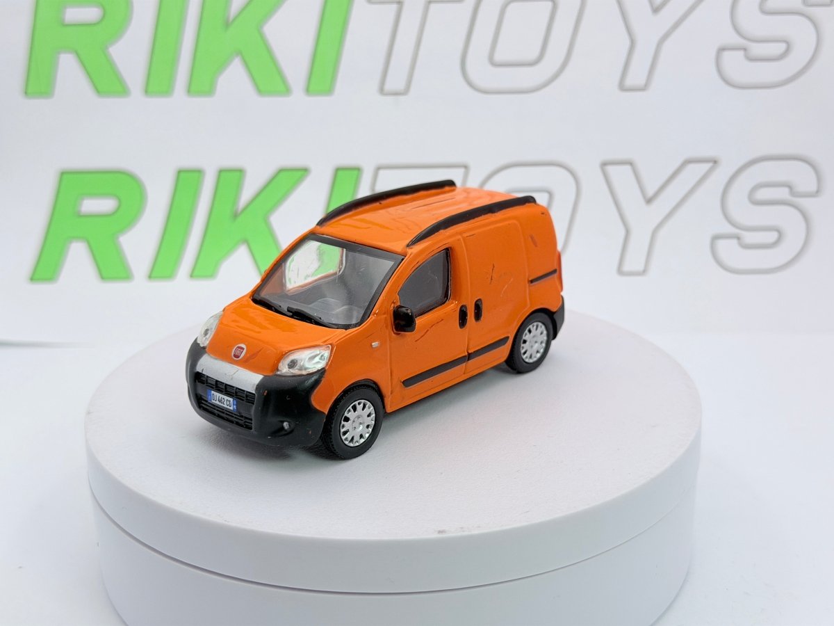 Fiat Fiorino Burago 1/43 Arancione - RikiToys - Burago#