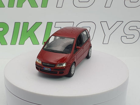 Fiat Idea Norev 1/43 Rosso 2003 - RikiToys - Norev