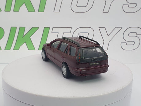 Fiat Marea Station Wagon Maisto 1/43 Rosso scuro 1996 - RikiToys - Maisto