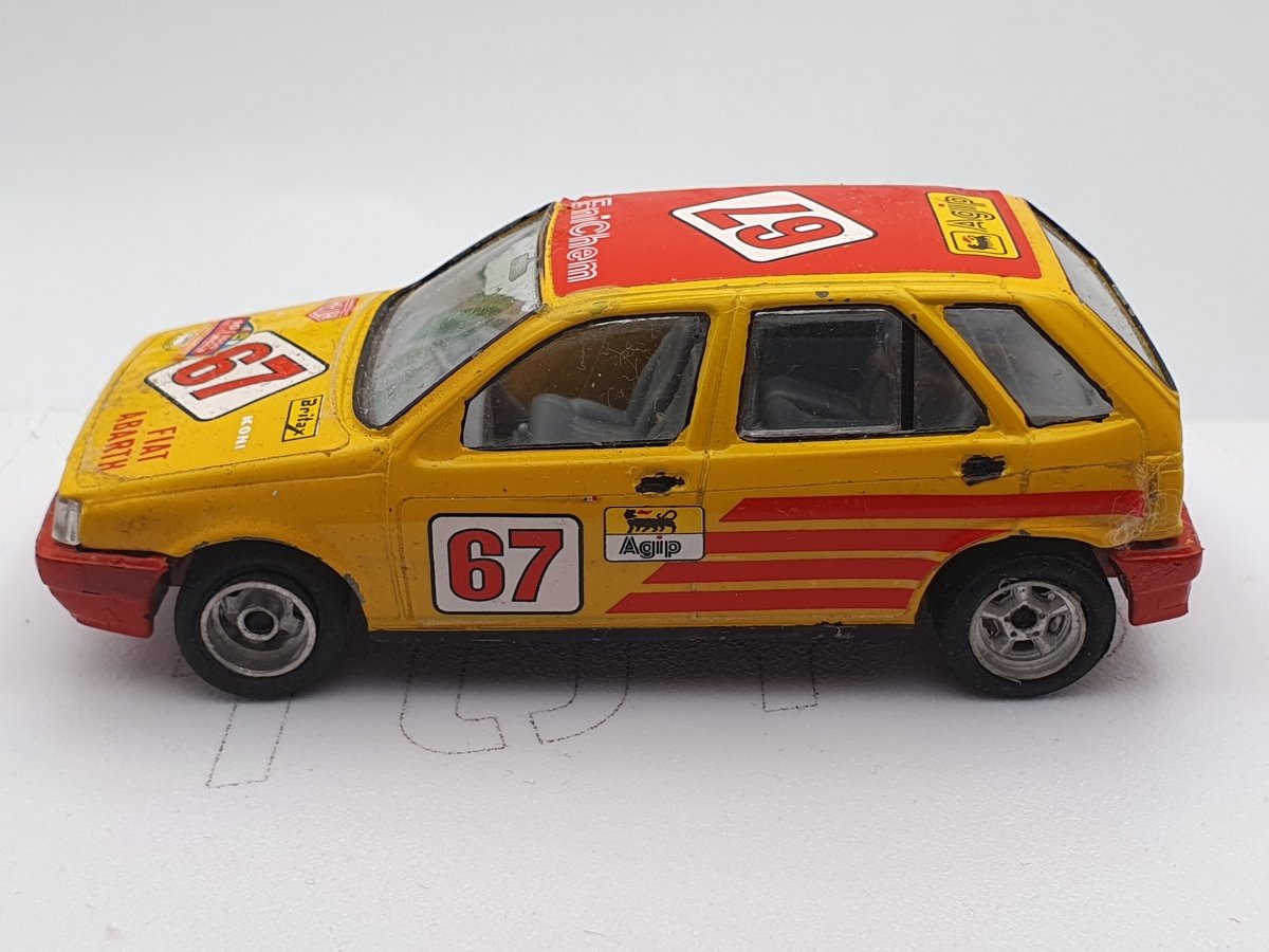 Fiat Tipo (da corsa) Burago 1/43 - RikiToys - Burago#