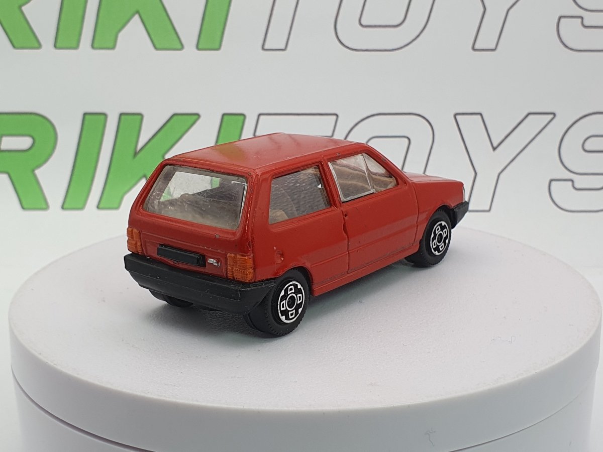Fiat Uno Burago 1/43 Rosso 1983 - RikiToys - Burago