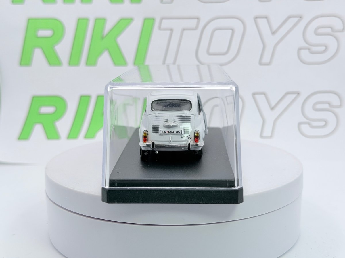 Fiat-Zastava 750 Cararama 1/43 Bianco - RikiToys - Cararama#