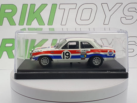 Ford Escort MK 1 Edicola 1/43 Bianco 1972 - RikiToys - Edicola