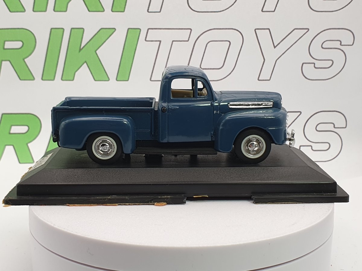 Ford F - 1 Pick up Edicola 1/43 Blu 1948 - RikiToys - Edicola