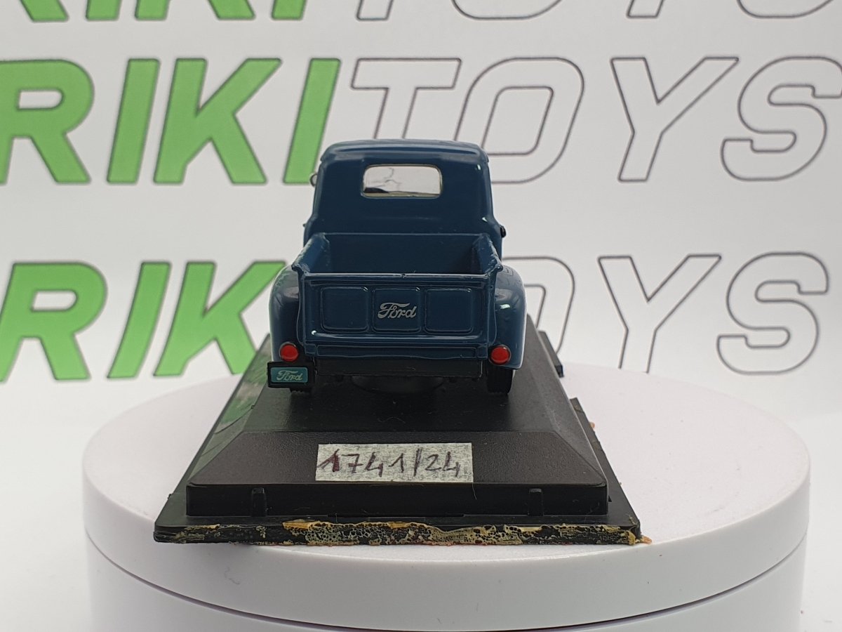 Ford F - 1 Pick up Edicola 1/43 Blu 1948 - RikiToys - Edicola