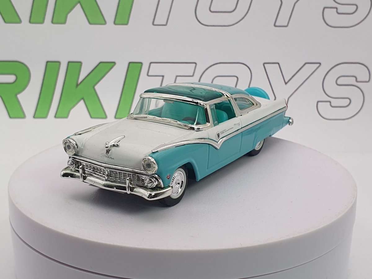 Ford Fairlane Crown Road Signature 1/43 Bianco 1955 - RikiToys - Road Signature