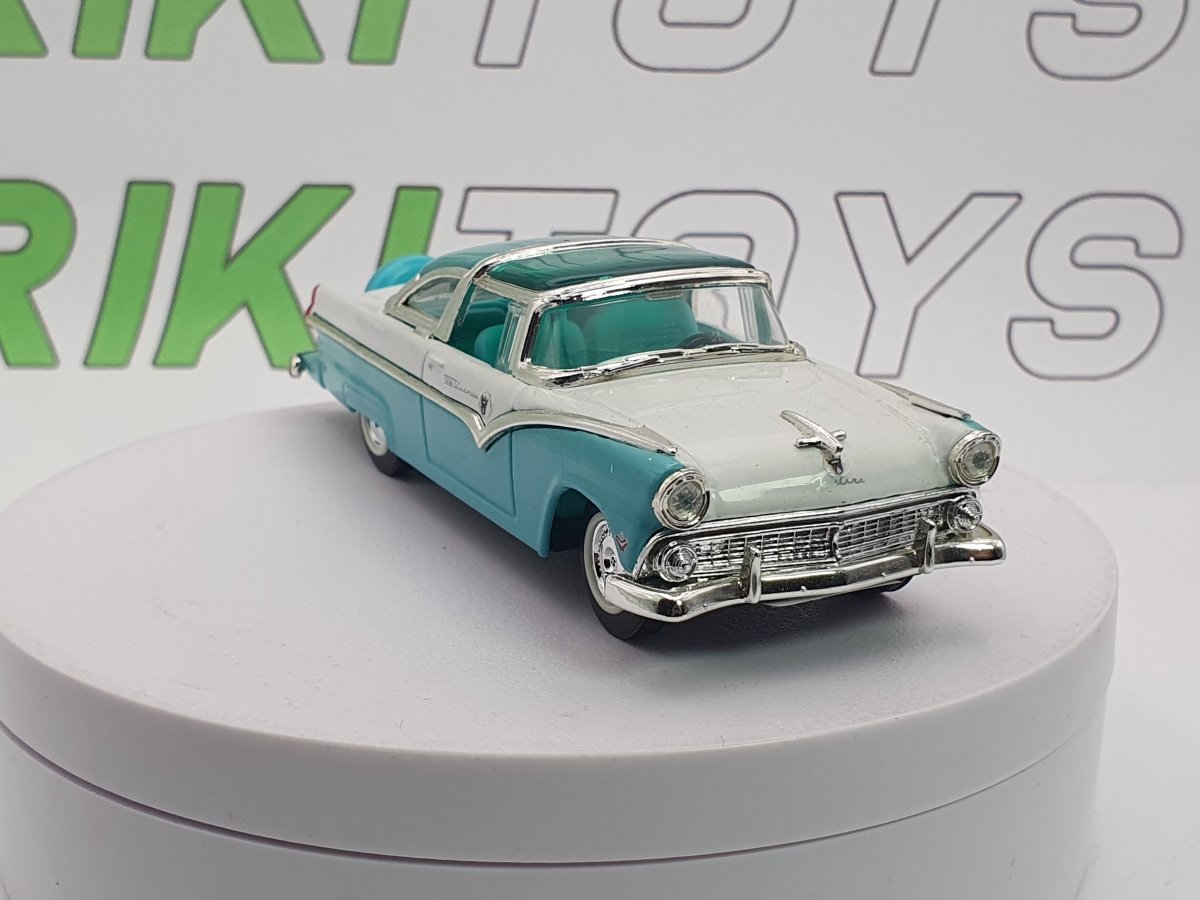 Ford Fairlane Crown Road Signature 1/43 Bianco 1955 - RikiToys - Road Signature