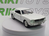 Ford Mustang Coupé Arko 1/35 Bianco 1964 - RikiToys - Arko