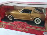 Ford Mustang Fastback Mira 1/18 Oro 1965 - RikiToys - Mira