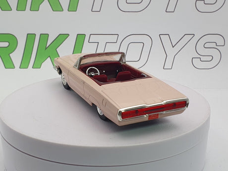 Ford Thunderbird Road Signature 1/43 Rosa 1966 - RikiToys - Road Signature