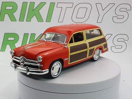 Ford Woody Wagon Arko 1/35 Corallo 1949 - RikiToys - Arko