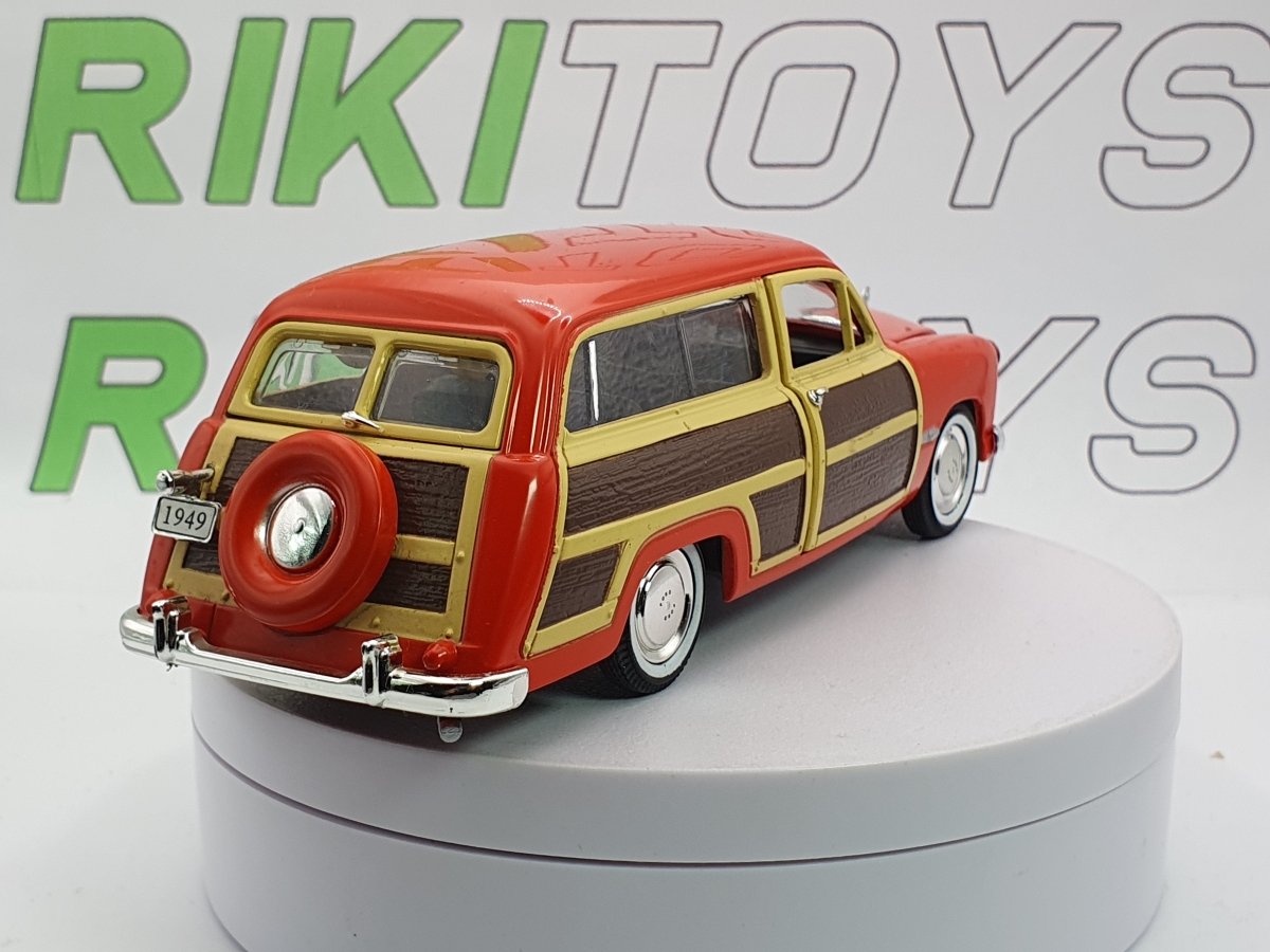 Ford Woody Wagon Arko 1/35 Corallo 1949 - RikiToys - Arko