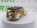 Ford Woody Wagon Road Signature 1/43 Avorio 1948 - RikiToys - Road Signature