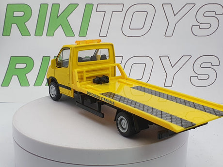 Iveco Daily Carro Attrezzi MondoMotors 1/43 Giallo - RikiToys - MondoMotors