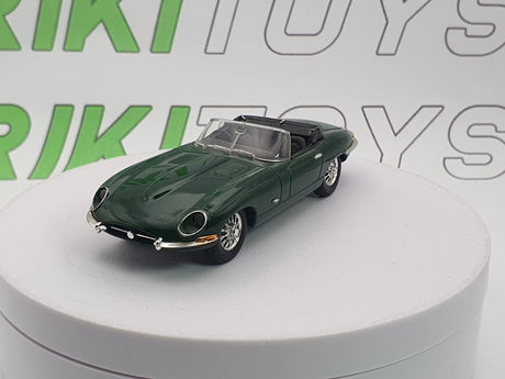 Jaguar E Spider Del Prado 1/43 Verde 1961 - RikiToys - Del Prado
