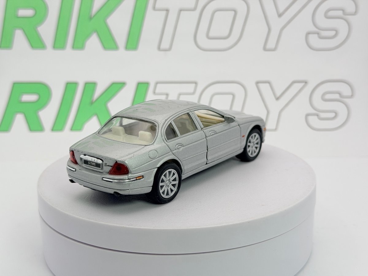 Jaguar S Type Welly 1/38 Argento - RikiToys - Welly