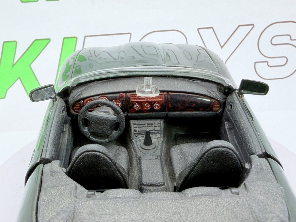 Jaguar XK8 Spider Maisto 1/24 Verde - RikiToys - Maisto#