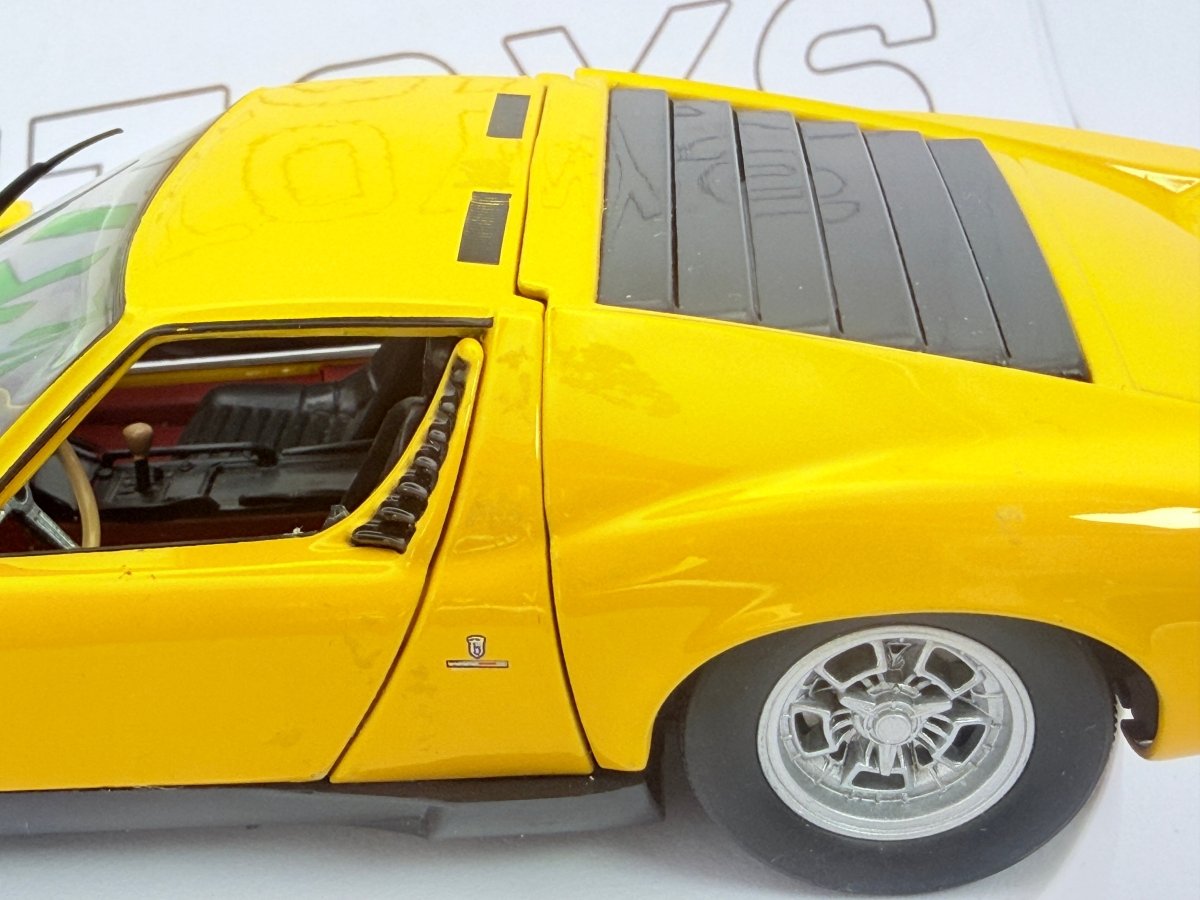 Lamborghini Miura Metro Models 1/24 Giallo - RikiToys - Metro Models