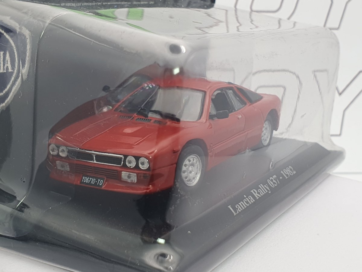 Lancia 037 Rally Norev 1/43 Rosso 1983 - RikiToys - Norev