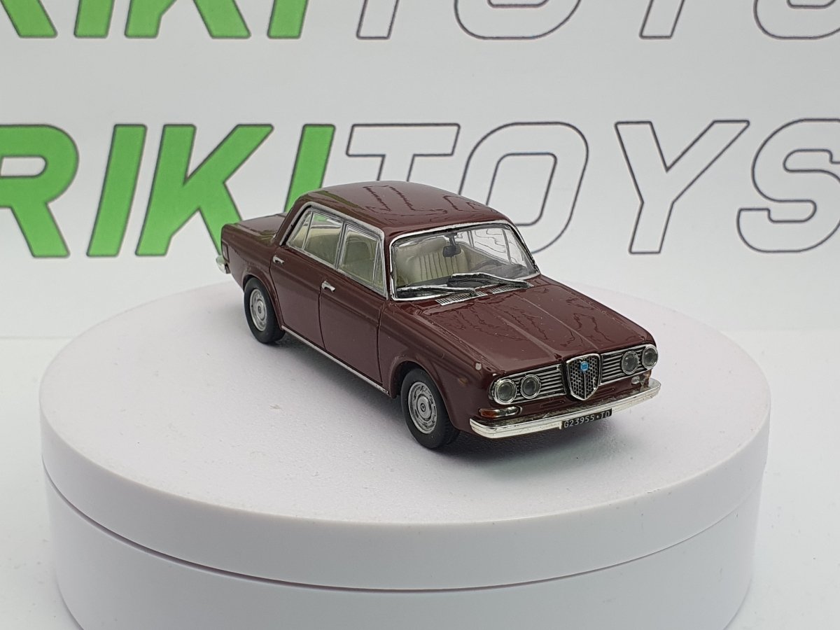 Lancia 2000 Belina Starline 1/43 Amaranto 1971 - RikiToys - Starline