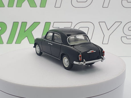 Lancia Appia 2 Serie Norev 1/43 Nero 1956 - RikiToys - Norev