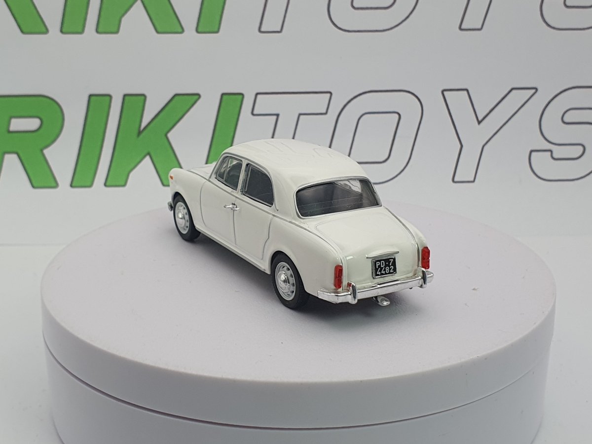 Lancia Appia 3 Norev 1/43 Bianco 1959 - RikiToys - Norev
