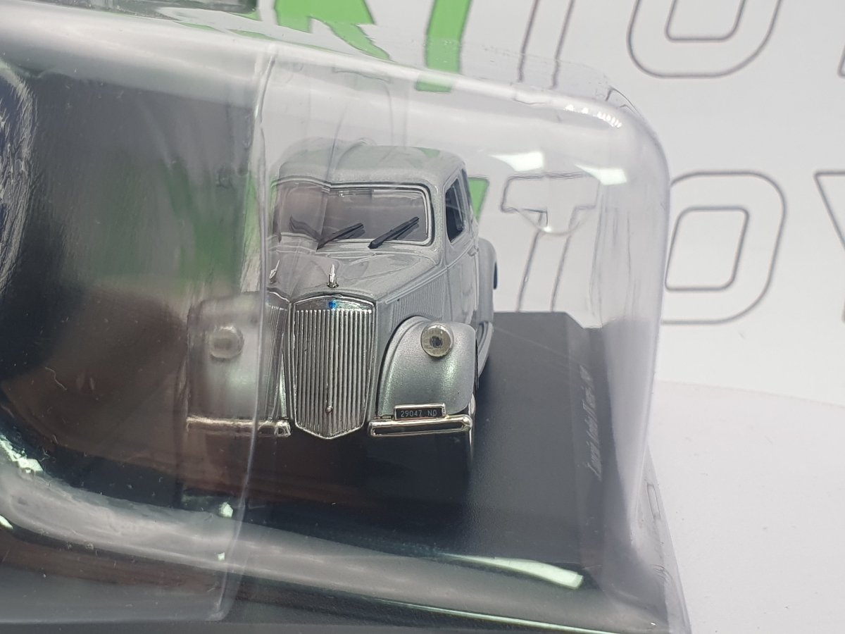Lancia Ardea 4 Serie Norev 1/43 Argento 1949 - RikiToys - Norev