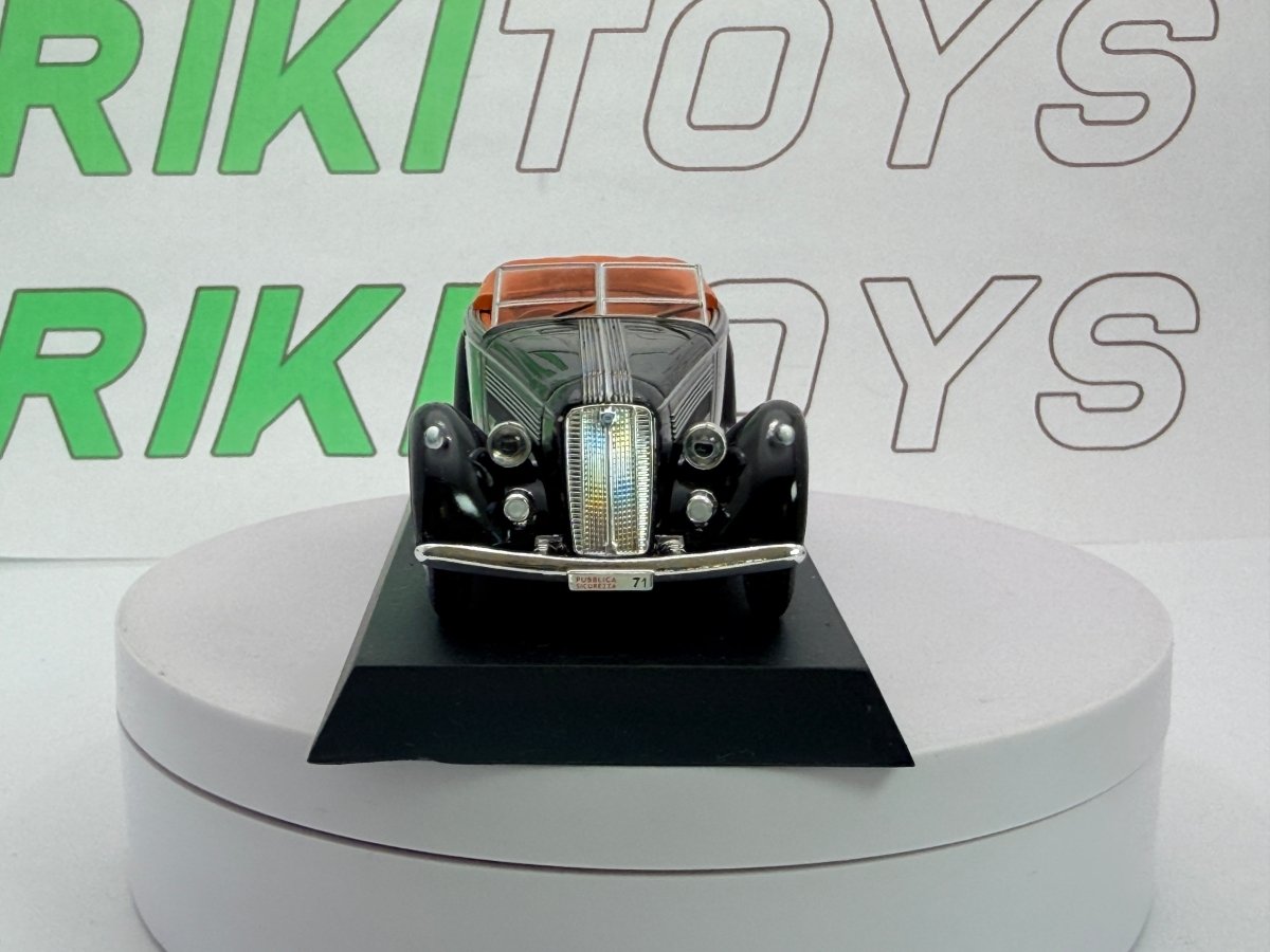 Lancia Astura Cabrio Edicola 1/43 Nero 1945 - RikiToys - Edicola