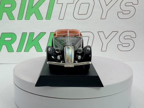 Lancia Astura Cabrio Edicola 1/43 Nero 1945 - RikiToys - Edicola