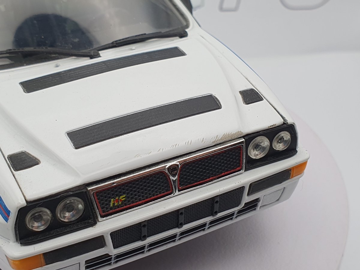 Lancia Delta Evo Burago 1/24 Bianco - RikiToys - Burago#