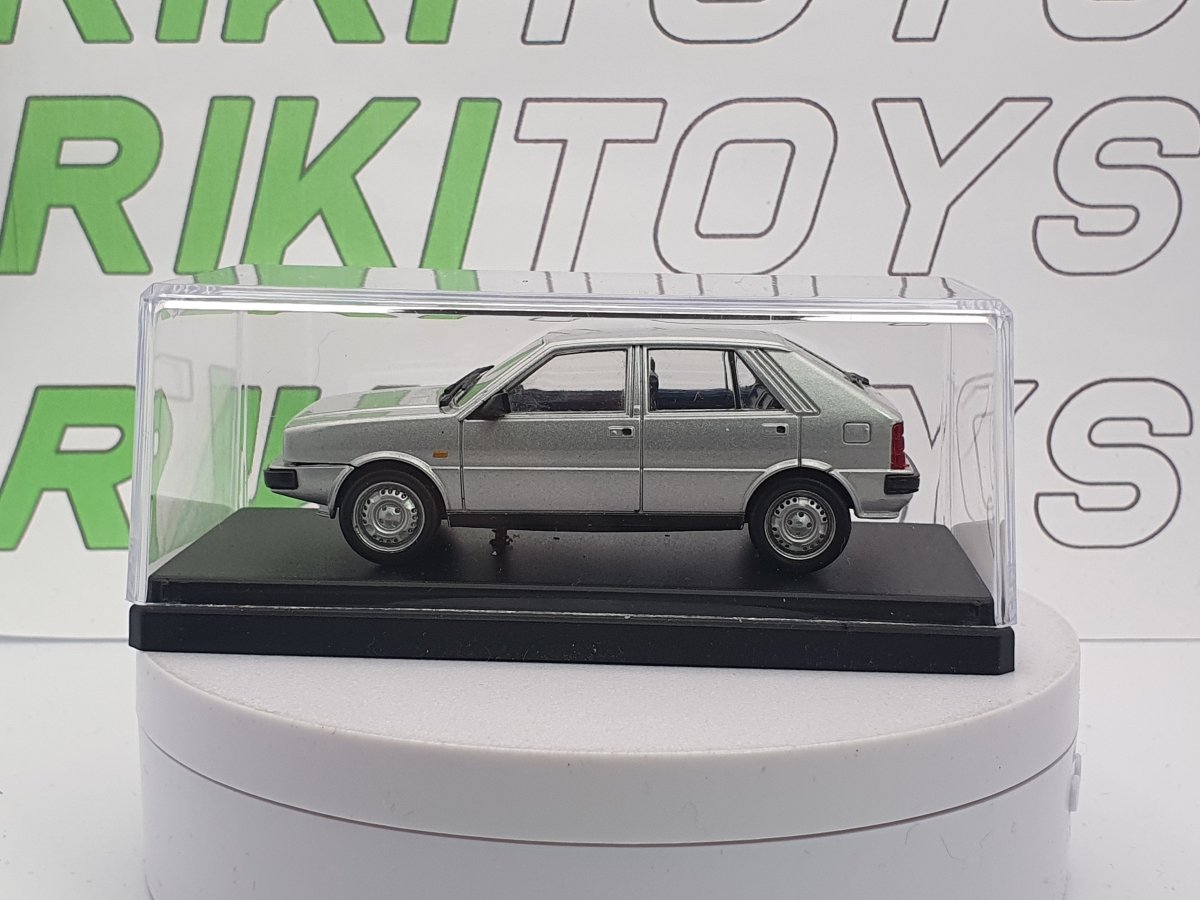 Lancia Delta MondoMotors 1/43 Argento 1979 - RikiToys - MondoMotors