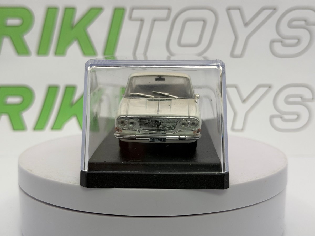 Lancia Fulvia berlina 2a serie Norev 1/43 Bianco 1966 - RikiToys - Norev