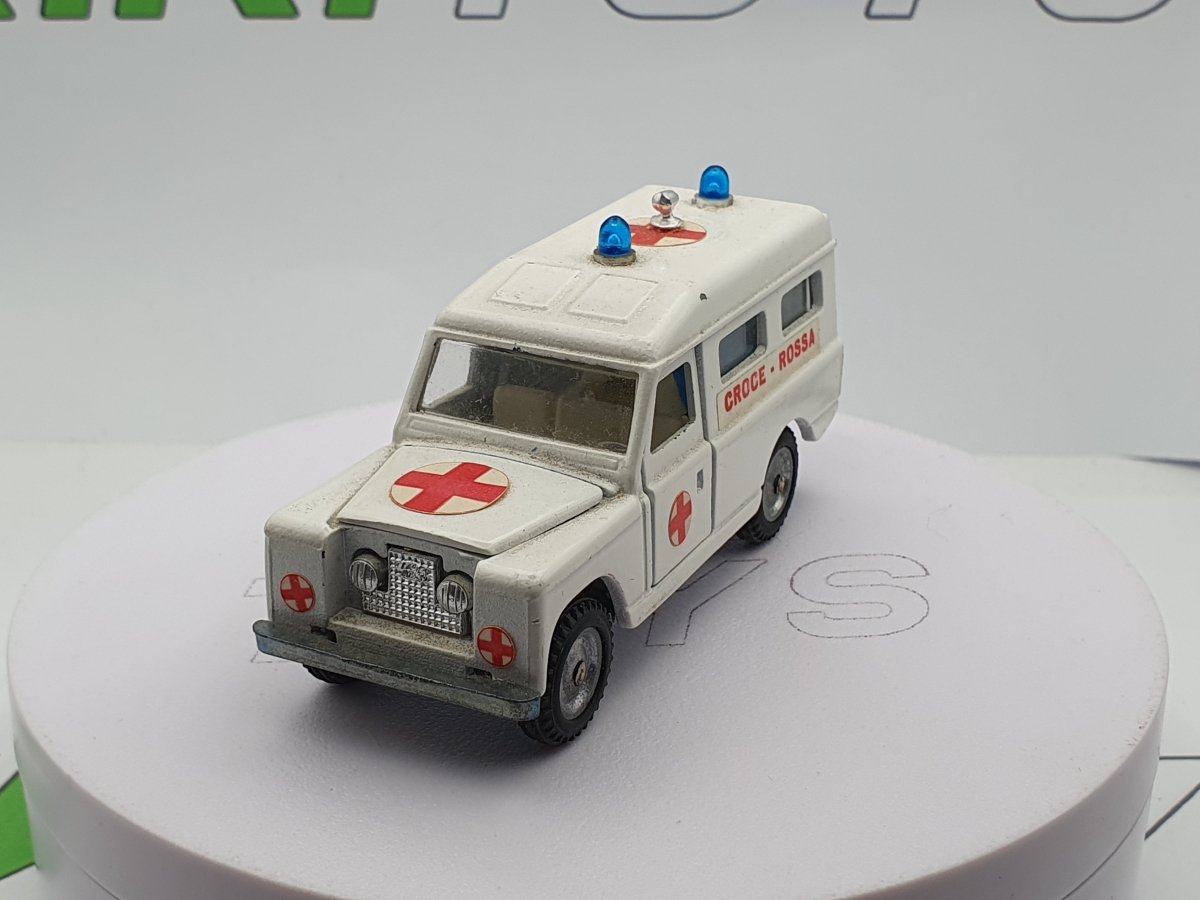Universal Hobbies SB 1/43 - Land Rover 109 Bâché Pompiers Universal Hobbies SB 1/43 - Land Rover 109 Bâché Pompiers