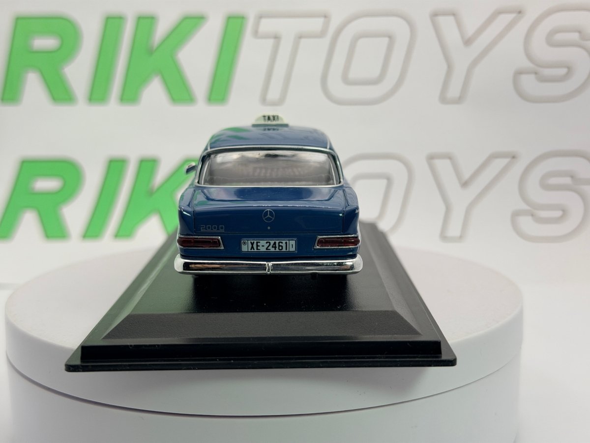 Mercedes Benz 200 D Edicola 1/43 Blu - RikiToys - Edicola