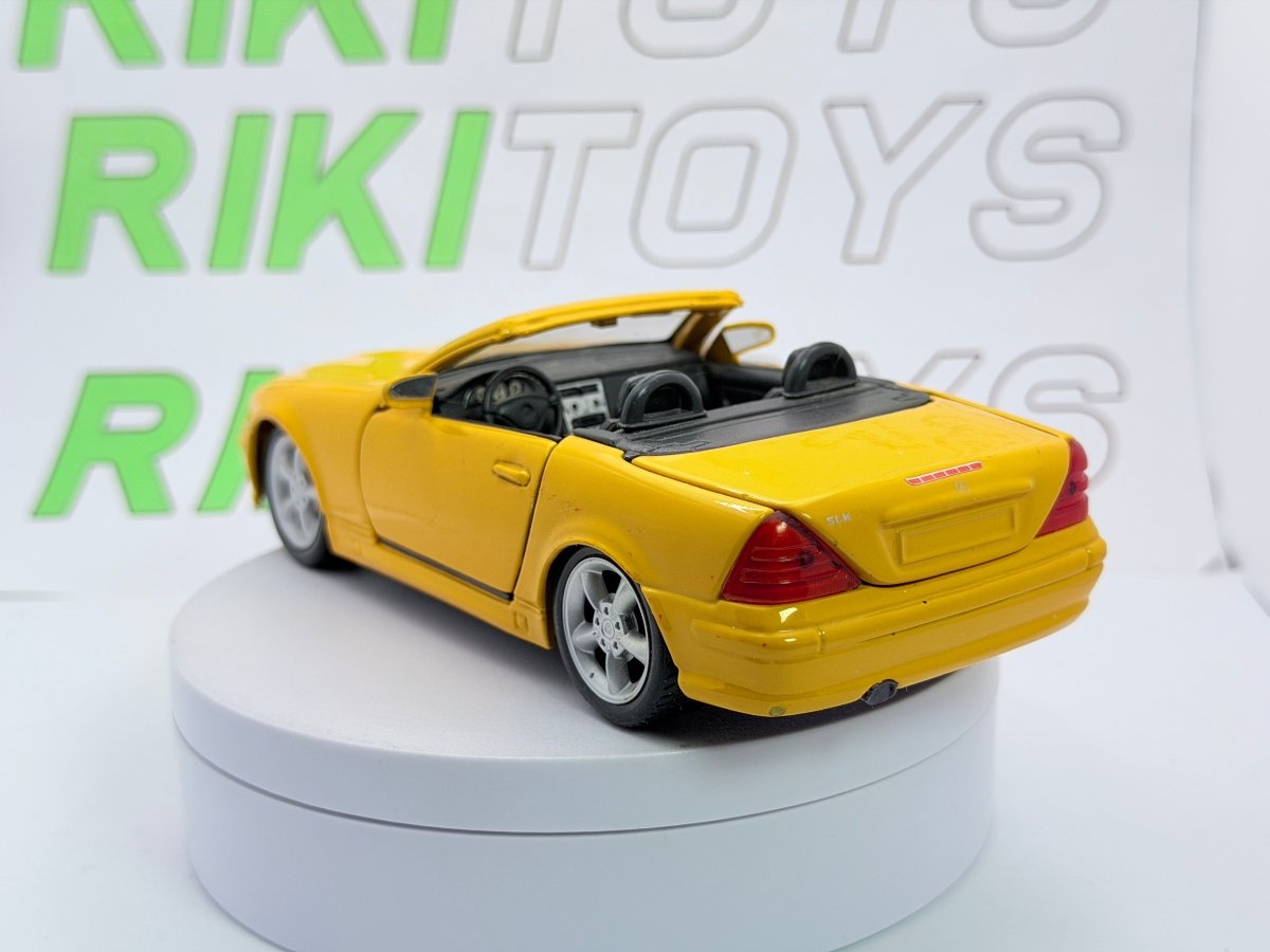 Mercedes Benz 200 SLK R 170 Maisto 1/24 Giallo 1988 - RikiToys - Maisto#