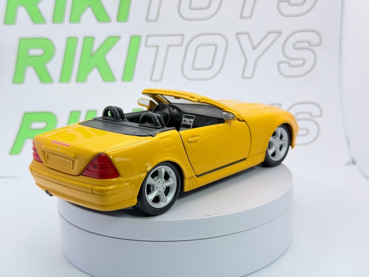 Mercedes Benz 200 SLK R 170 Maisto 1/24 Giallo 1988 - RikiToys - Maisto#