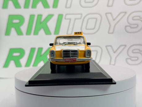 Mercedes Benz 240 D Edicola 1/43 Giallo - RikiToys - Edicola