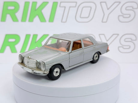 Mercedes-Benz 240D Corgi 1/40 Argento - RikiToys - Corgi