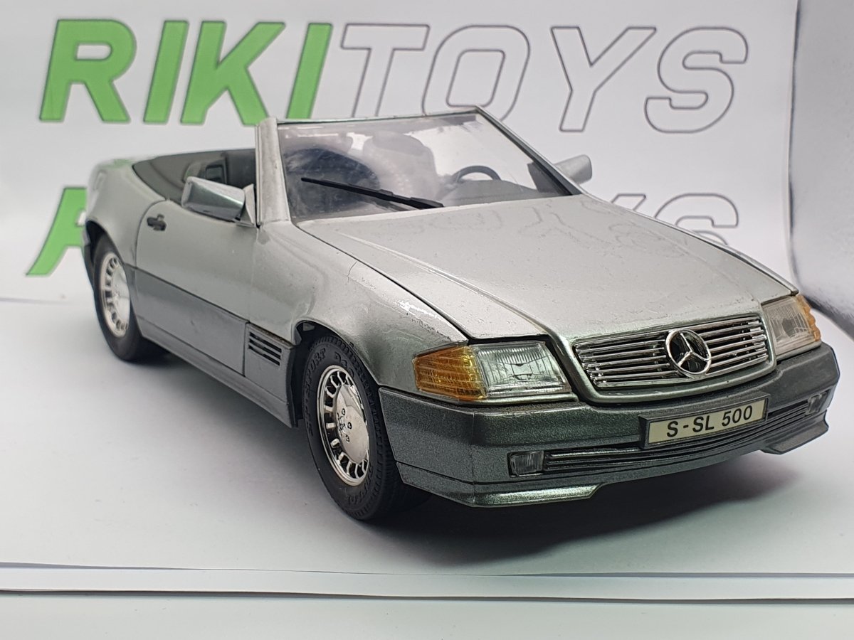 Mercedes Benz 500 SL Maisto 1/18 Argento 1989 - RikiToys - Maisto