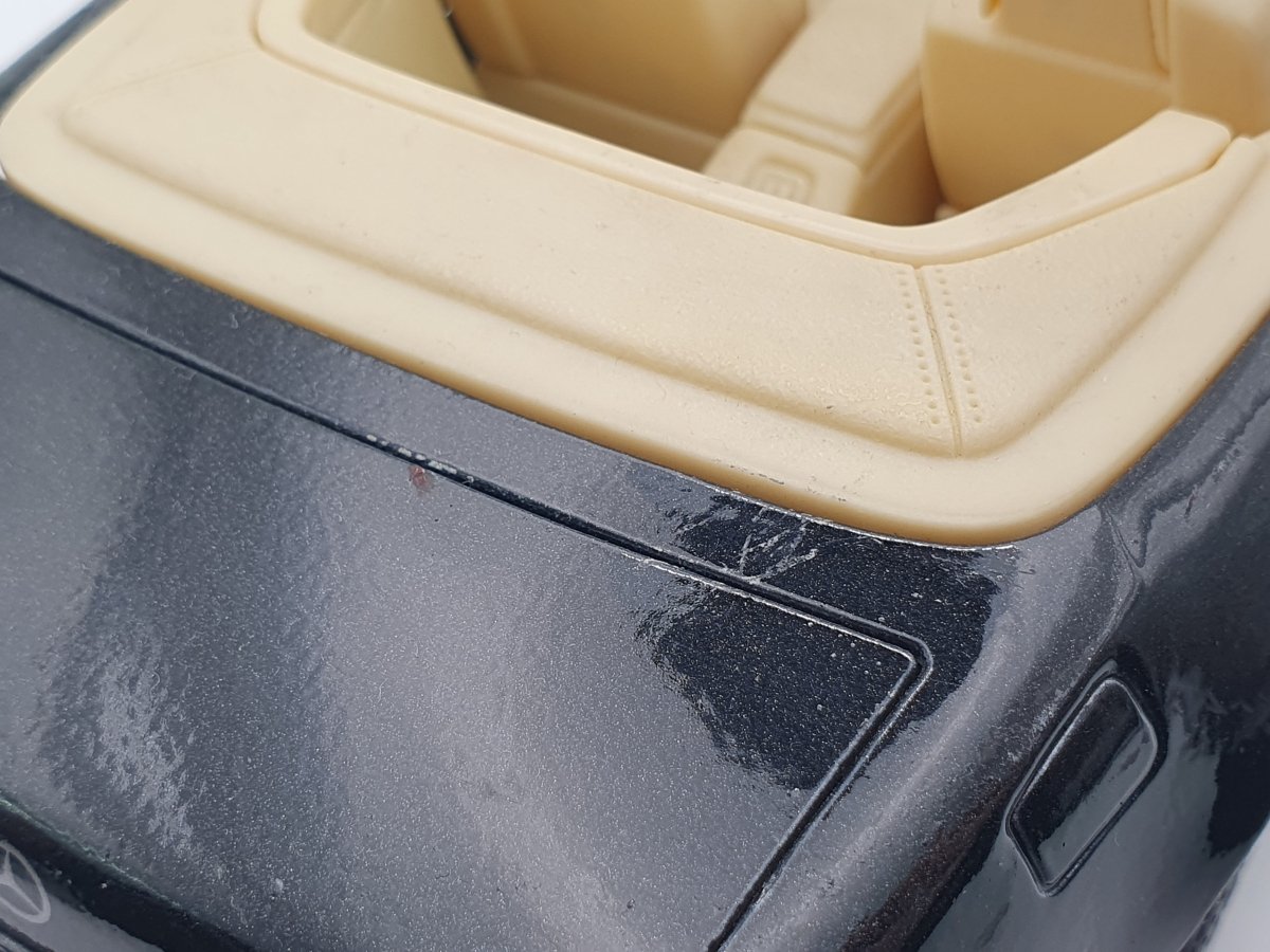 Mercedes Benz 500 SL Maisto 1/18 Nero 1989 - RikiToys - Maisto