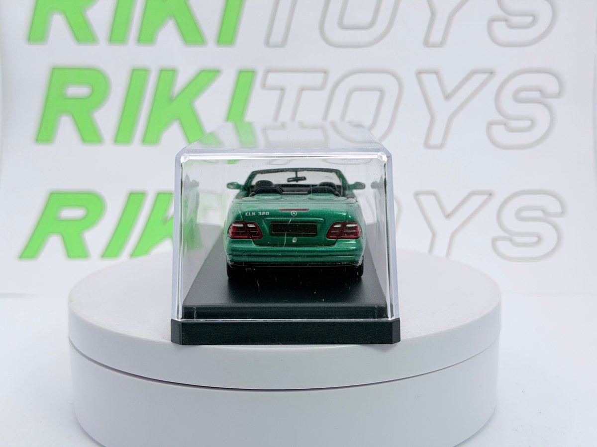 Mercedes Benz CLK Cabrio Schuco 1/43 Verde - RikiToys - Schuco