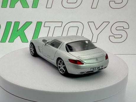 Mercedes Benz SLS AMG Edicola 1/43 Argento - RikiToys - Edicola