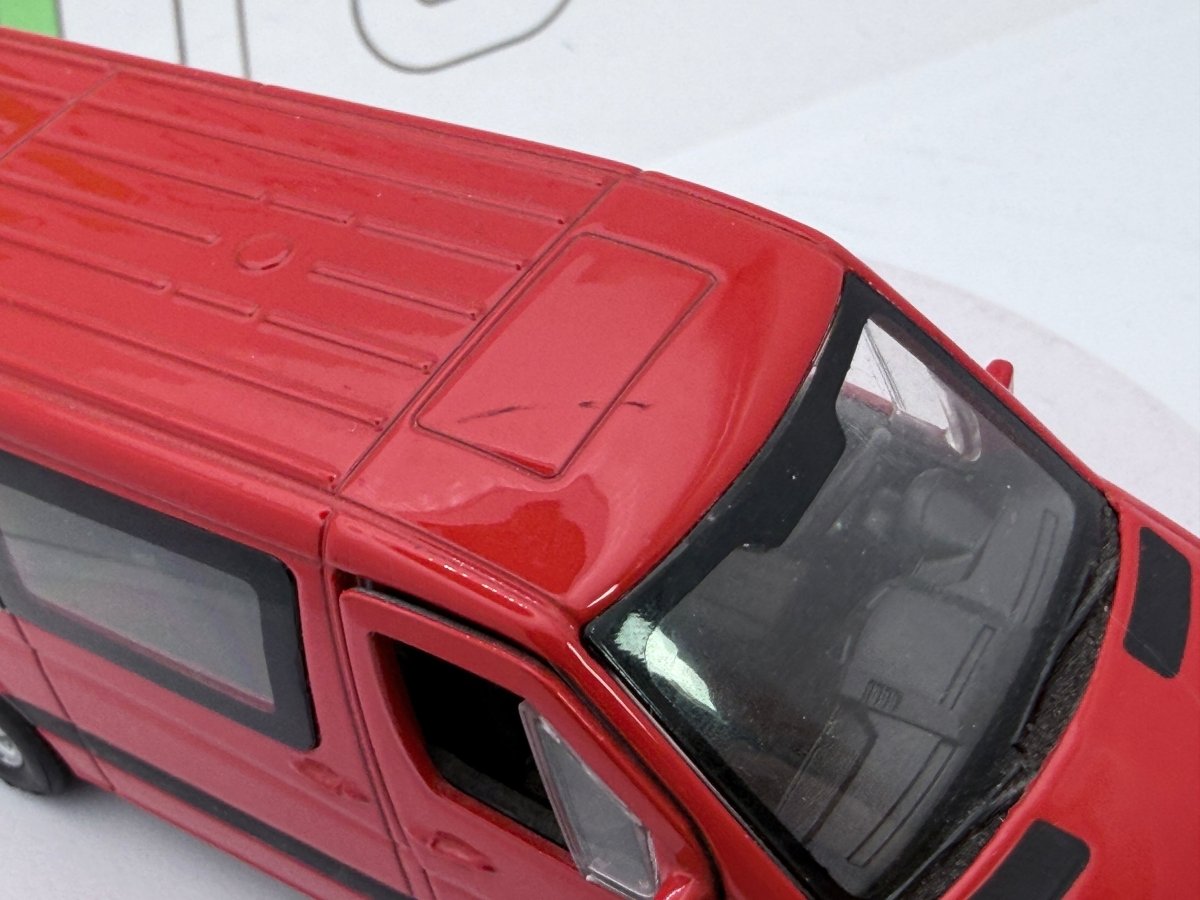 Mercedes Benz Sprinter Minibus Welly 1/43 Rosso - RikiToys - Welly
