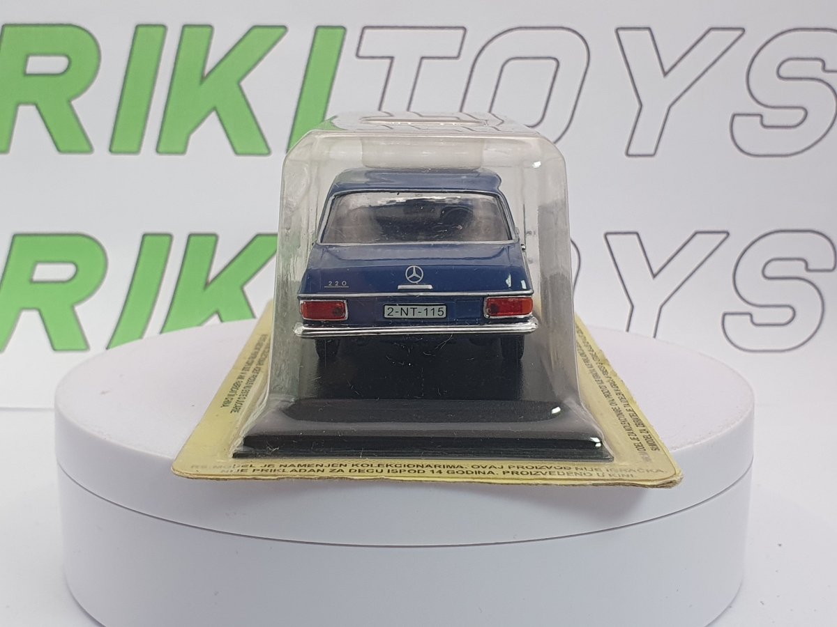 Mercedes Benz W 115 220 Edicola 1/43 Blu - RikiToys - Edicola
