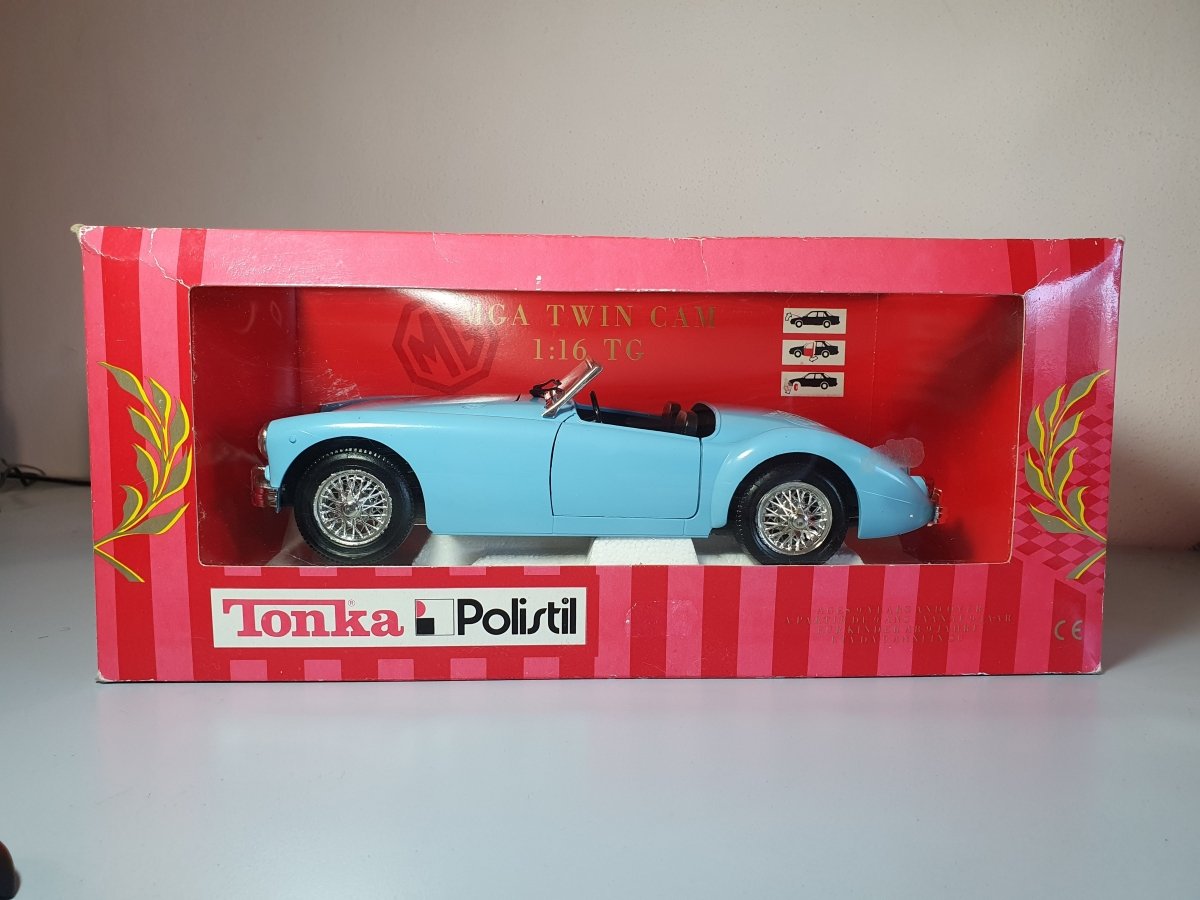 MG A Spider Polistil 1/18 - RikiToys - Polistil#